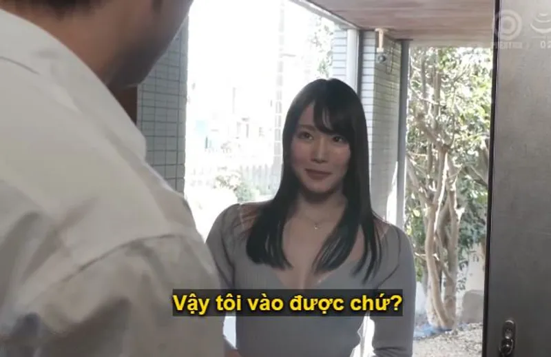 Anh chàng nhà giàu sát bên bị cô em xinh tươi hàng xóm mới dọn về cùng ông chồng dụ dỗ quan hệ.