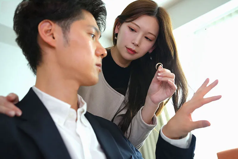 Vợ yêu đi đi chơi, ông chồng ở nhà bị nhỏ em người vợ gạ xoạc không trượt phát nào